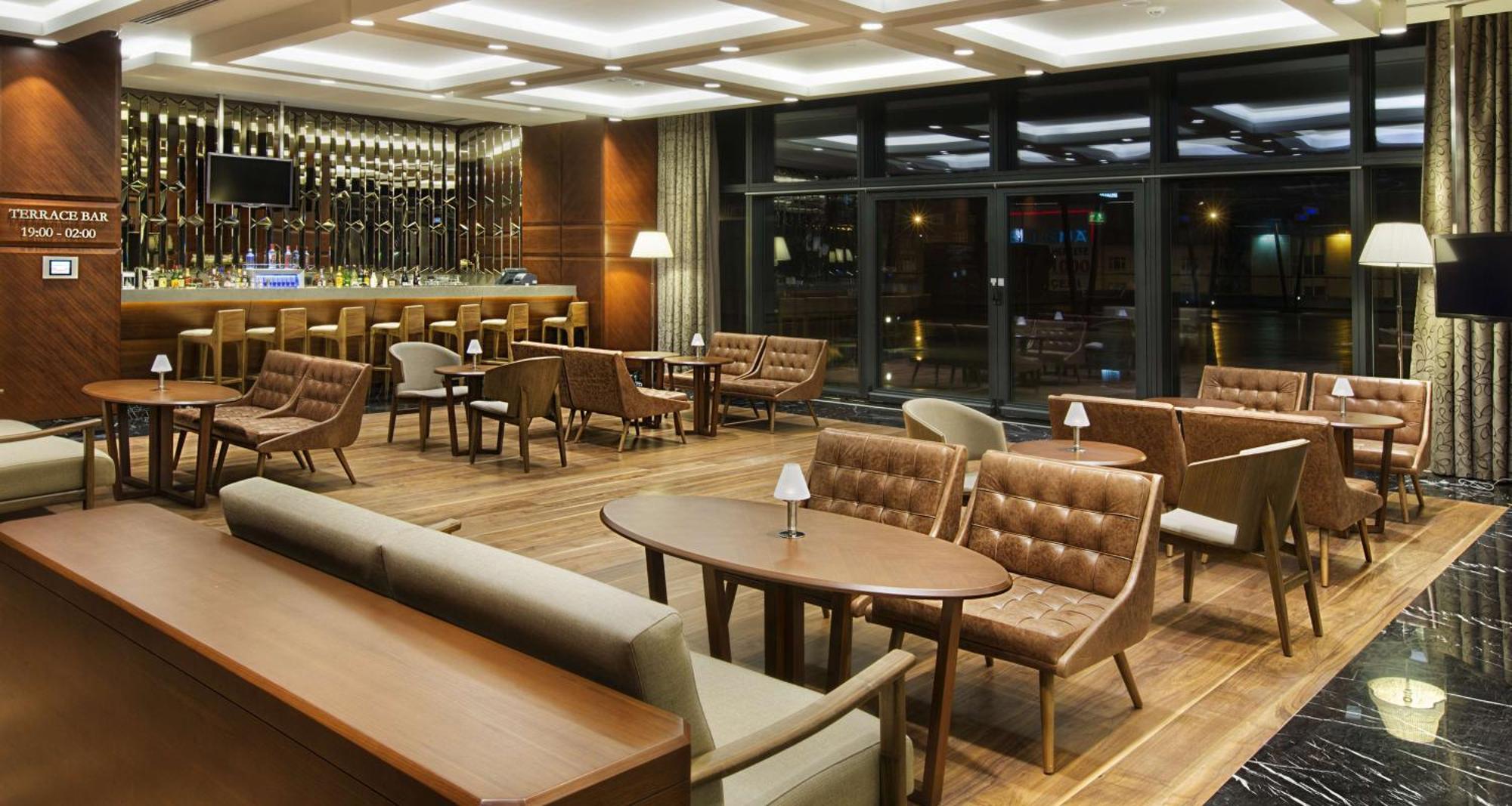 DoubleTree by Hilton Istanbul-Avcilar Otel Dış mekan fotoğraf